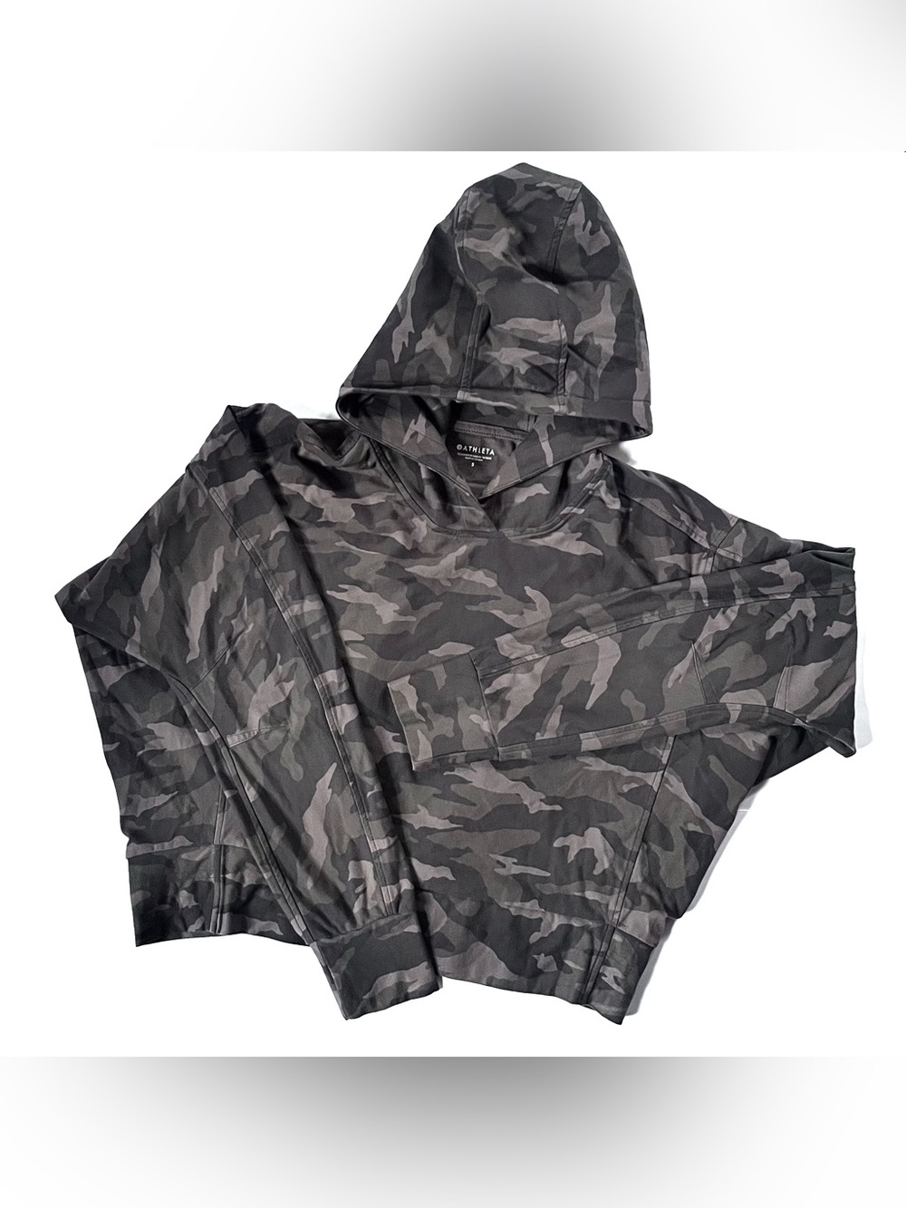 New Women’s Athleta Farallon Cropped Hoodie Sweatshirt UPF 50+ in Camo